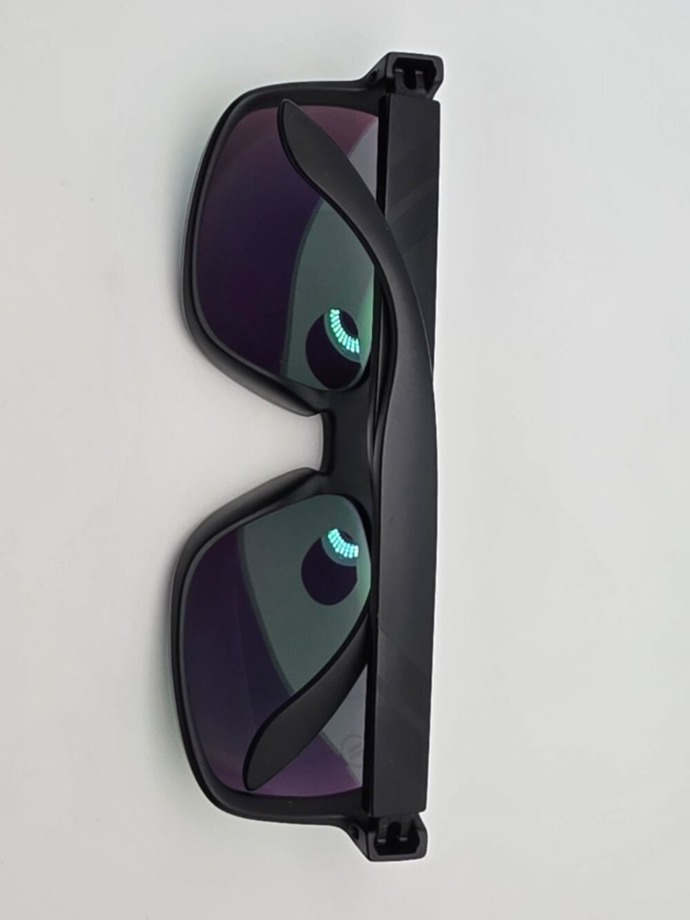 Blenders Canyon Celtic Light Matte Black Frame Polarized Green Mirror Sunglasses - Picture 10 of 13